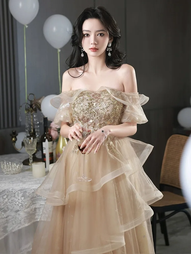 Temperament Women's Champagne Off Shoulder Prom Gown Sexy Floor-length Banquet Evening Dress Retro Applique Quinceanera Vestidos