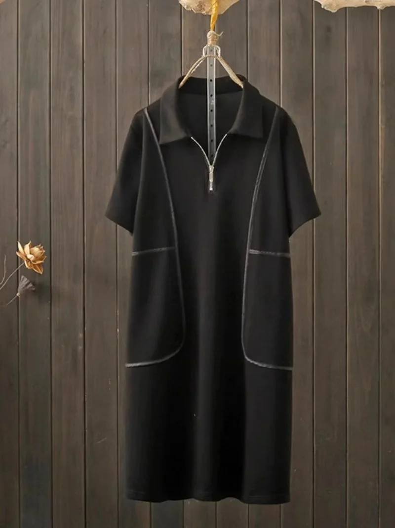 2025 été tempérament revers col Hepburn Style petite robe noire à la mode décontracté ample t-shirt robe W053