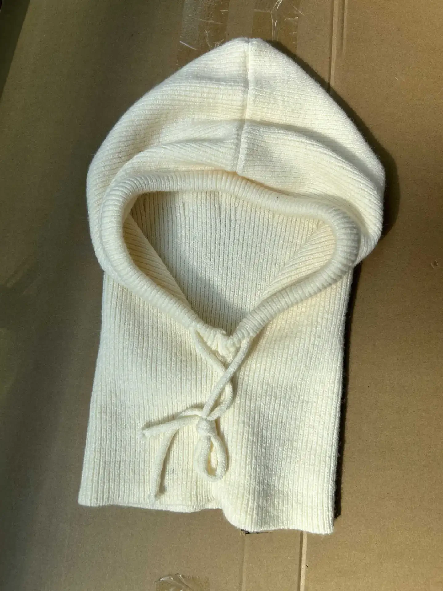 بالاكلافا كورية 2 في 1 للنساء، قبعة صغيرة محبوكة دافئة وجراميق للرقبة، أغطية رأس على شكل صوف مترهل لفصل الشتاء