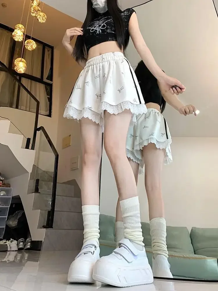 Pantaloncini da donna in pizzo nero ampio elastico allentato prezzo basso comodo abbigliamento moda casual 2025 pantaloni corti da donna caldi di design estivo