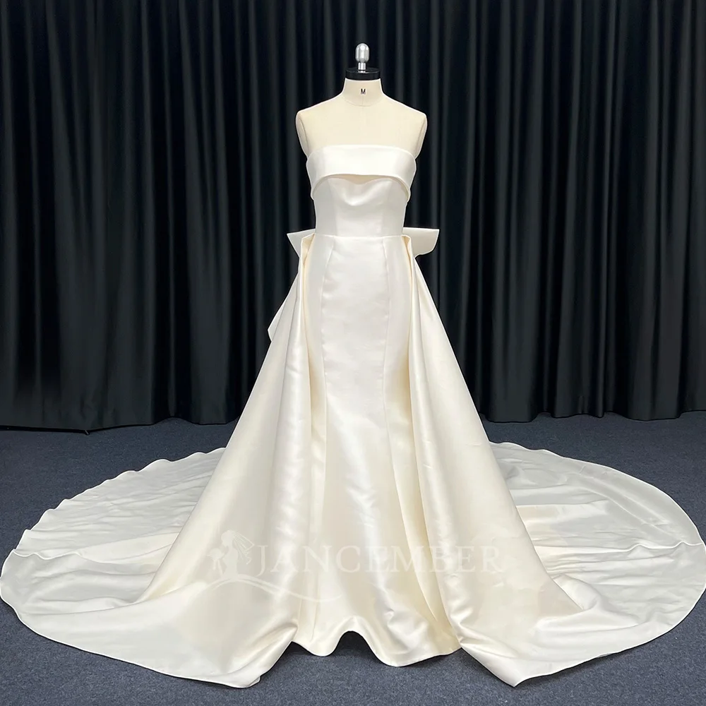 Fascinating A Line Women's Wedding Dresses Exquisite Appliques Satin Bride Gowns Gorgeous Strapless Vestidos Novias Boda