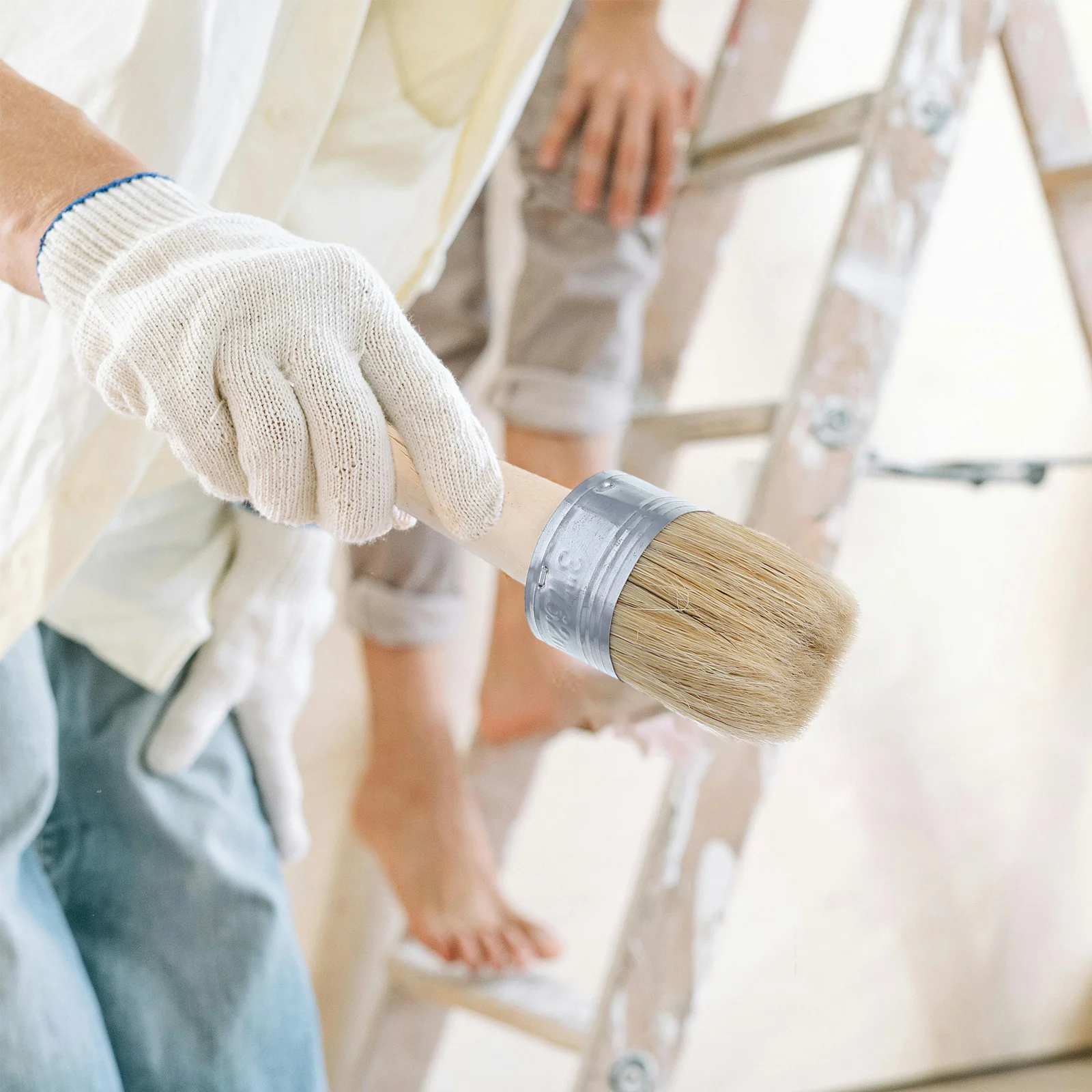 فرشاة طلاء مستديرة مقاس 1.5 بوصة مع شعيرات طبيعية، تطبيق شمع اللوحة الناعمة للخزائن الخشبية والكراسي والطاولات التحفية