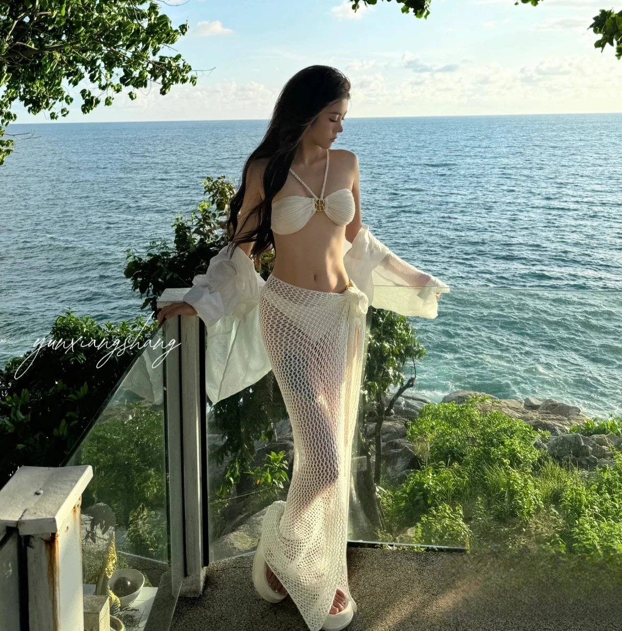 

Ele Pure Desire Bikini Tee-Piece Set Slimming Long Net Skirt Hot Spring Swimwear Women's Sexy Triangular Bikini with Ch...