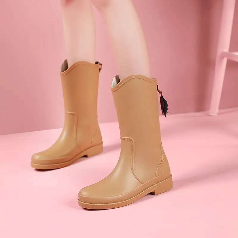 

Women's Japanese Style Tassel Mid Calf Rain Boots New Arrival Waterproof Anti Slip Soft Sole Outdoor Fashion Rubber Shoes