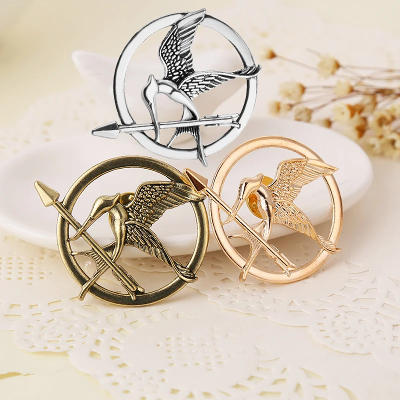 Vintage Punk Style Mockingjay Brooch Round Alloy Pin Ornament Men's And Women's Universal Costume Jewellery Accessories