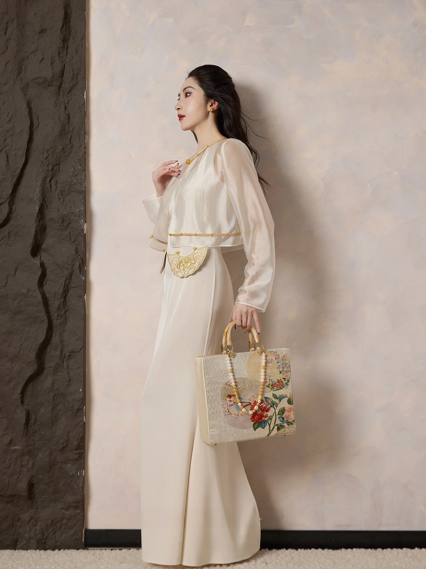 

Простой Ele Long Sve круглый Ne Water Gloss атласный ацетат облачный узор пион вышивка Dr солнцезащитная одежда