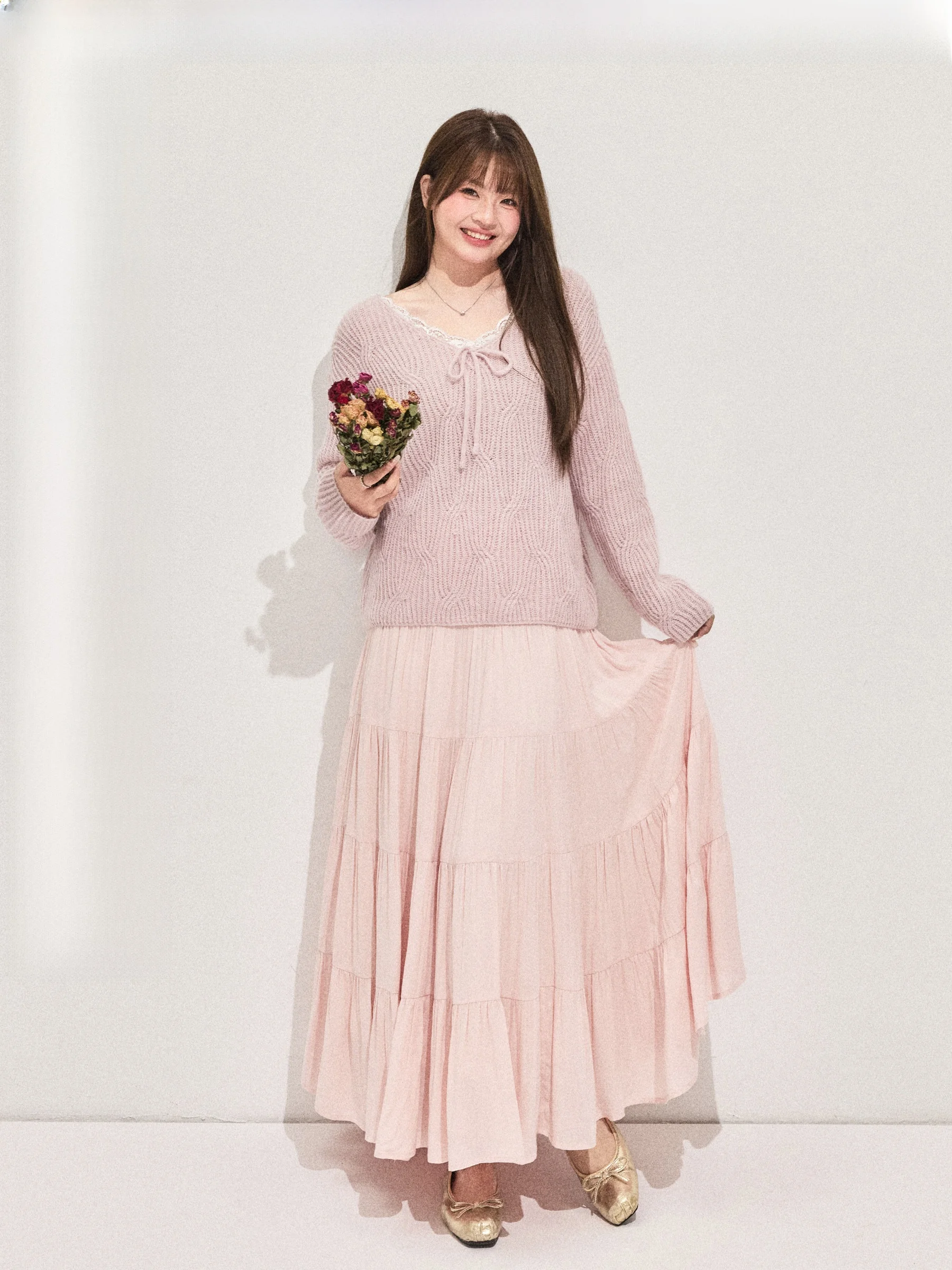 

Комплект JULULOOK Studio "Millefiori": свитер с V-образным вырезом и драпированная юбка больших размеров, осенне-зимний модный ансамбль для комфортного образа