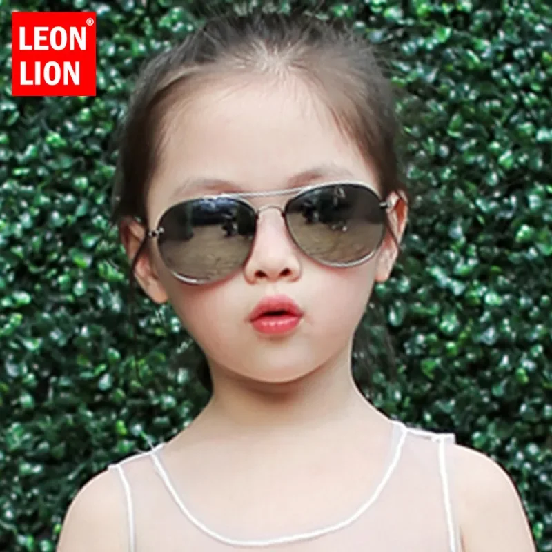 LeonLion 2023 Classic Vintage Sunglasses Children Colorful Mirror Glasses Boys/Girls Metal Frame Kids Cute Outdoor Eyeglasses