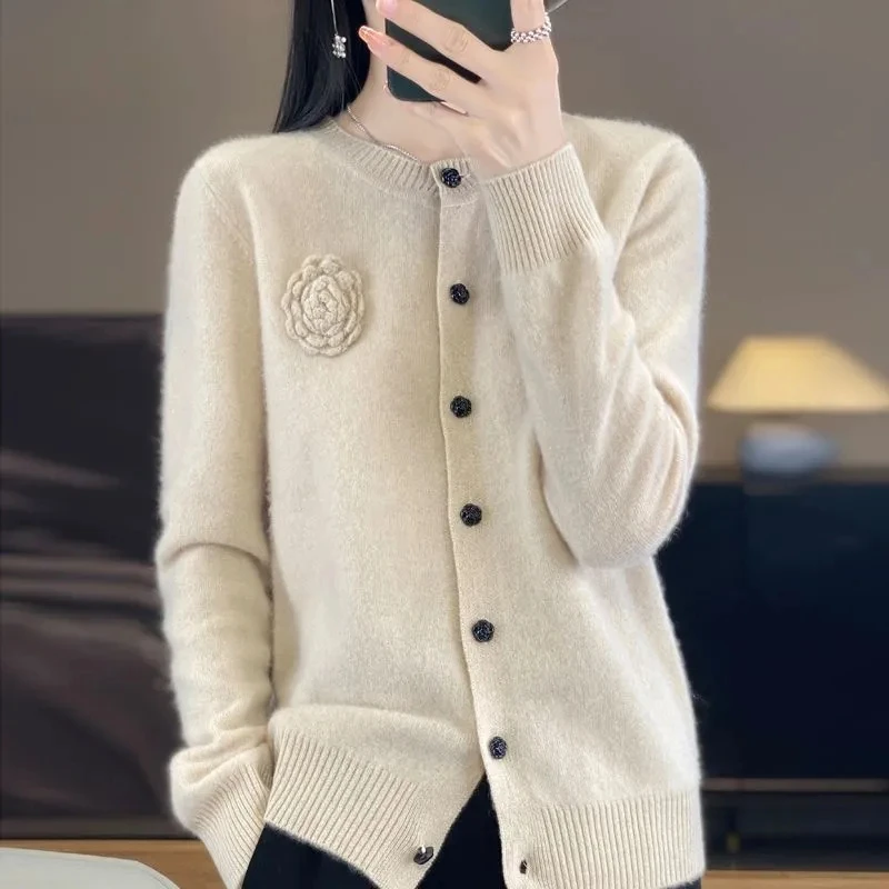 Autumn Winter 2024 Round Neck Embroidery Ladies Sweater Coat  Casual Solid Color Women Knitted Cardigan Sweater Jacket