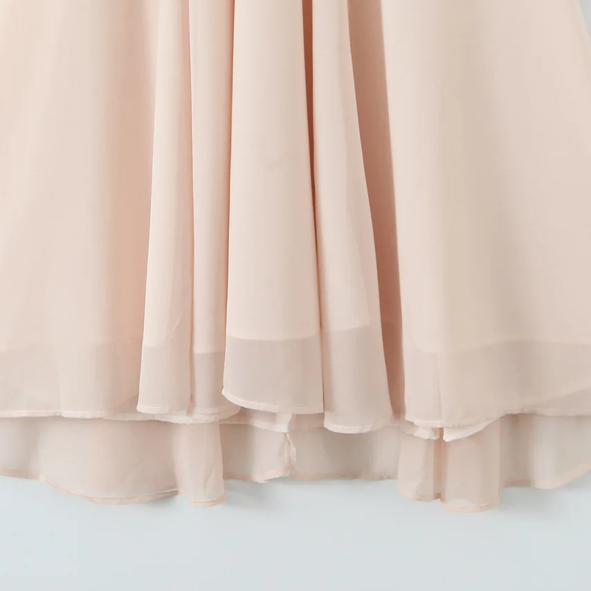 เดรสยาวปานกลางทรงเข้ารูป คอวีผูกคอแบบหวาน สไตล์วินเทจฝรั่งเศส สำหรับงานปาร์ตี้ ปี 2025