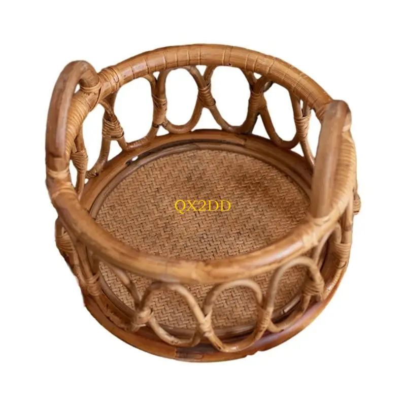 QX2D Baby Newborn Photography Props Handmade Vintage Rattan Basket Creates Warm and Comfortable Scenes for Memorable Photos