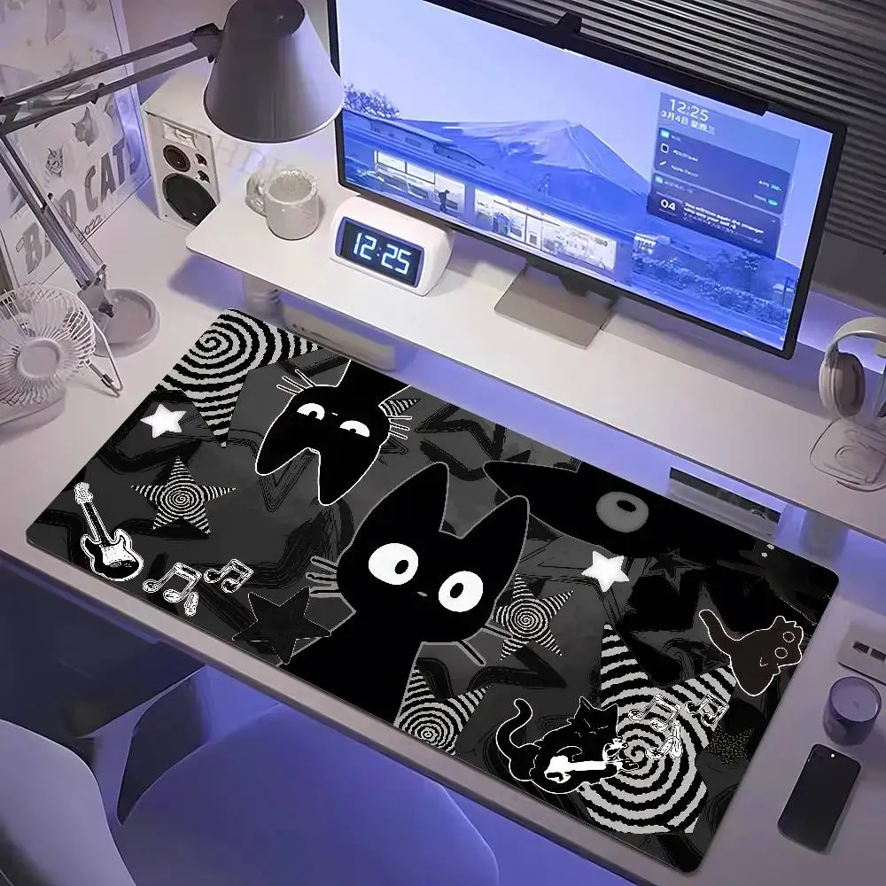 Mouse Pad de Gato Assustador em Estilo Cartoon, Antiderrapante de Borracha, para Gamers, Tapete de Equilíbrio para Computador, Decoração de Mesa, para Laptop e Escritório, Grande