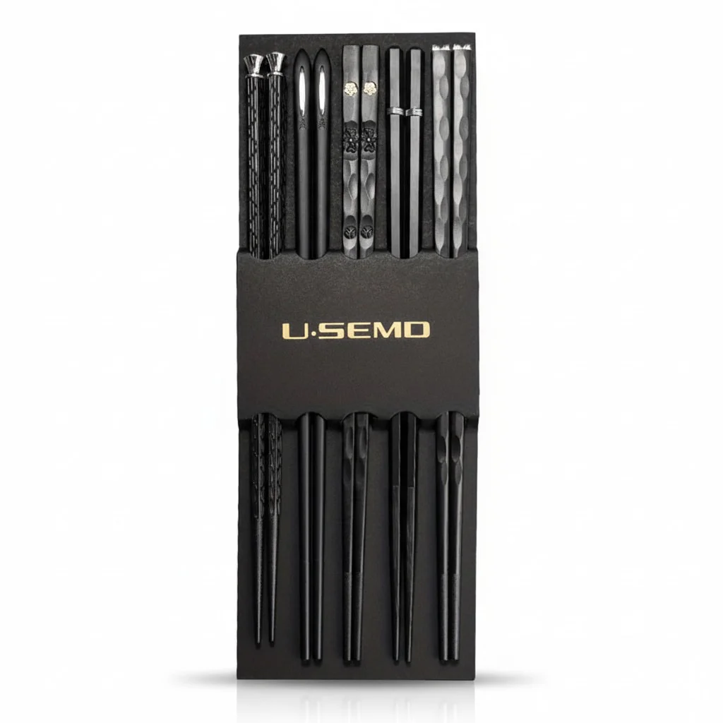 5-teiliges wiederverwendbares Geschirrset mit Essstäbchen aus schwarzer Legierung für das Esszimmer in der Küche zu Hause