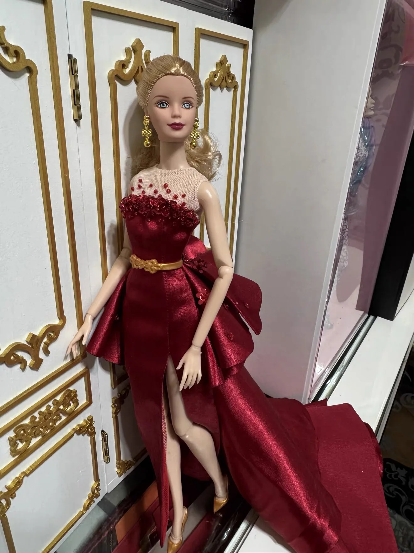 Vestido de cola de pez de satén con lentejuelas clásicas rojas de diseño único, vestido de noche de lujo para muñeca de supermodelo 1/6, accesorios de ropa para muñeca de 30cm