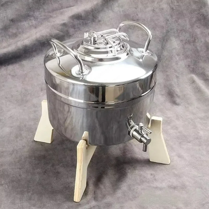 304 Stainless Steel Large-capacity Water Storage Bucket Kettle Milk Bucket Soy Milk Juice and Beverage Bucket Water tank