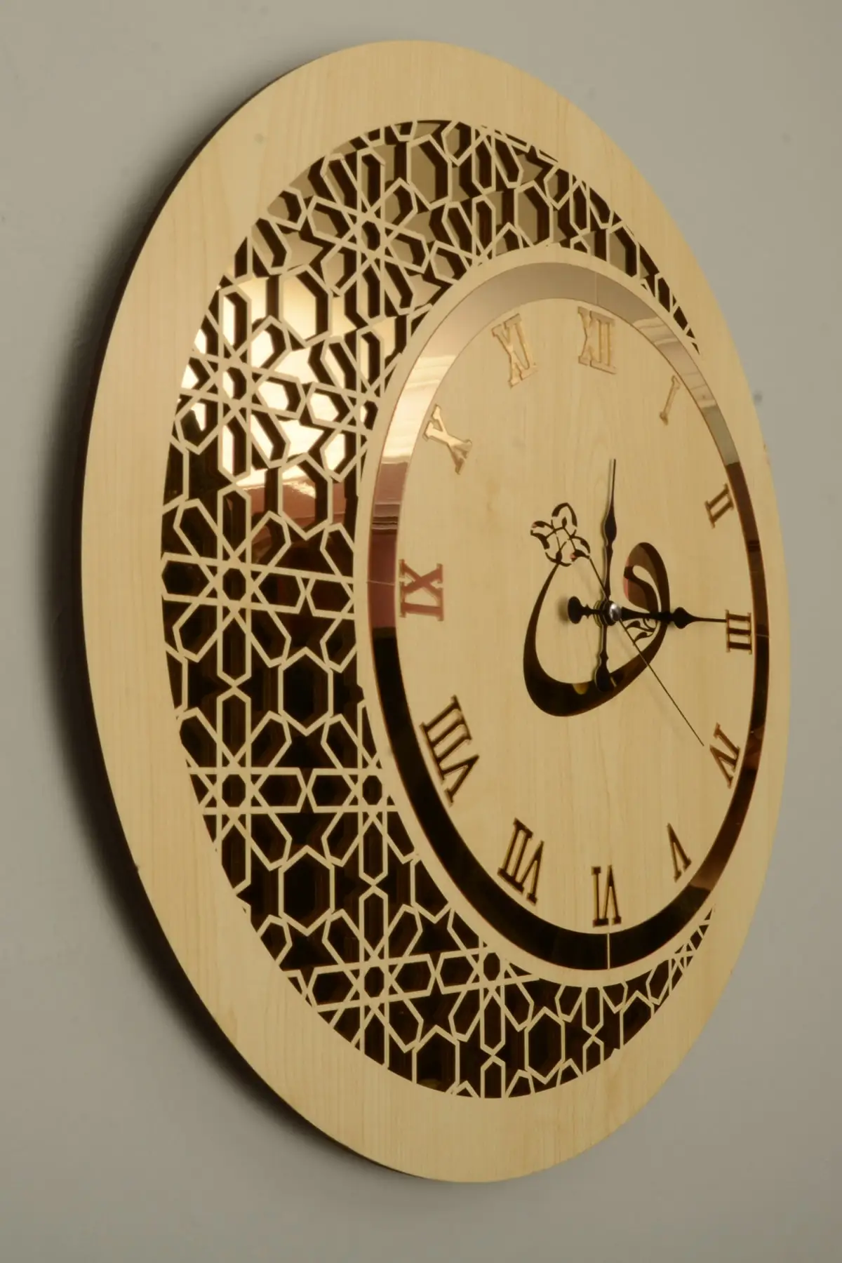 Wooden And Mirrored Vav Motif Wall Clock 50 cm Gold Colors Silent Europe Model Modern Design Wall Clock Suitable For office