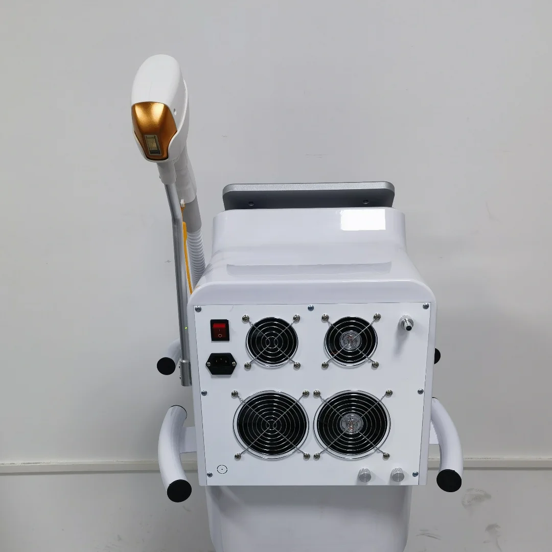 Professionele Sopraan Diode Ijs Titanium Laser Lichaam Ontharing Machine 808nm Alexandrite Apparaat 3 Golven Permanente CE Vrouw