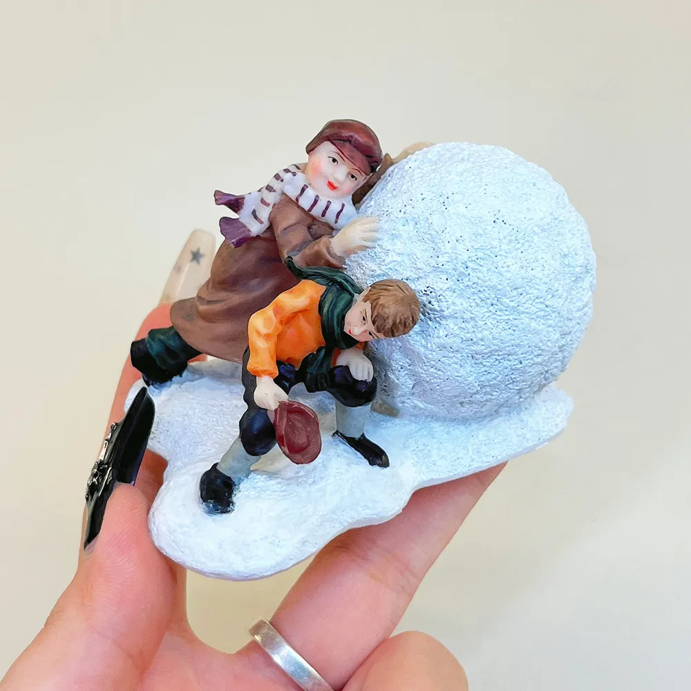Christmas Winter Village Mini Resin Figurines, Snow Scene Tiny People, Xmas Diorama Landscape Decor