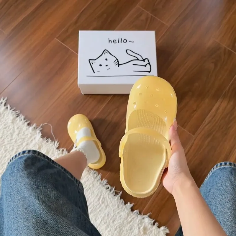 Dopamine Colorful Transparent Jelly Clogs New Summer Women Soft Sole Anti Slip Beach Shoes Shopping Outdoor Parent Child Slides