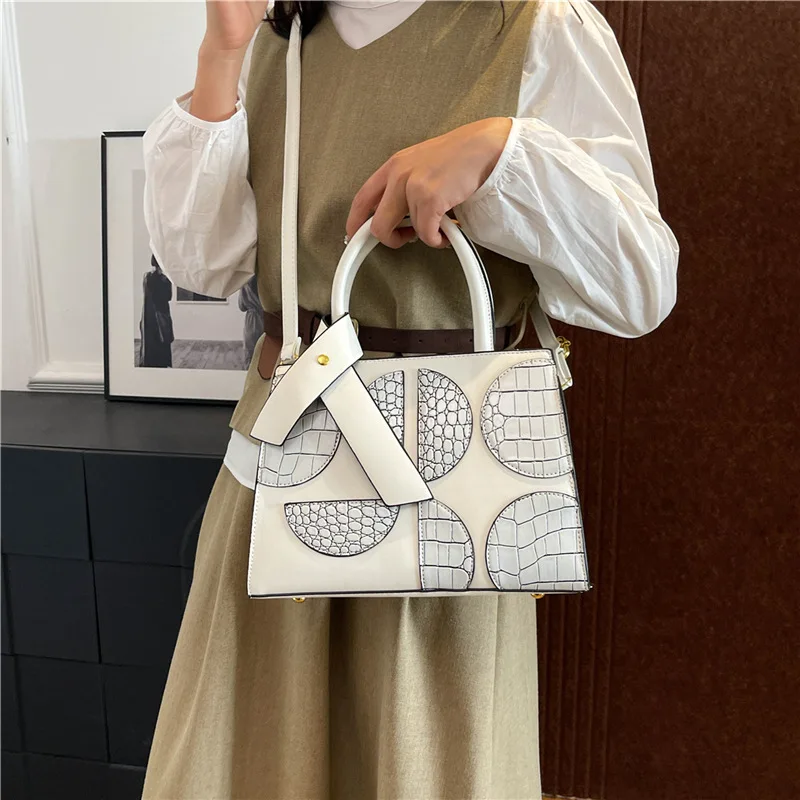 حقيبة كتف مرقعة لعام 2025، محفظة بمقبض علوي على الموضة للنساء، حقيبة كروس مزخرفة، حقيبة يد بسيطة ليلاً ونهارًا #3