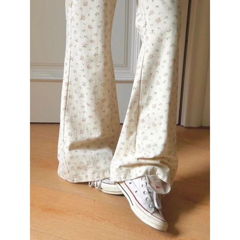 Full Print Floral Micro Flared Pants for Women In Autumn and Winter 2025, New High Waisted Slim Fit Versatile Hanging Sports