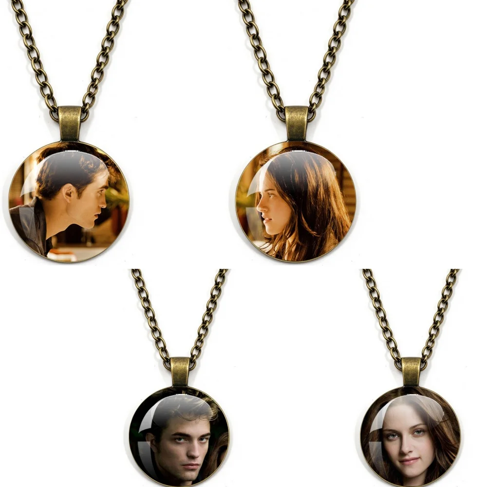 Movie Character Bella Edward Necklace Classic Movie Twilight Glass Cabochon Round Pendant Necklace Jewelry Fans Collection Gifts