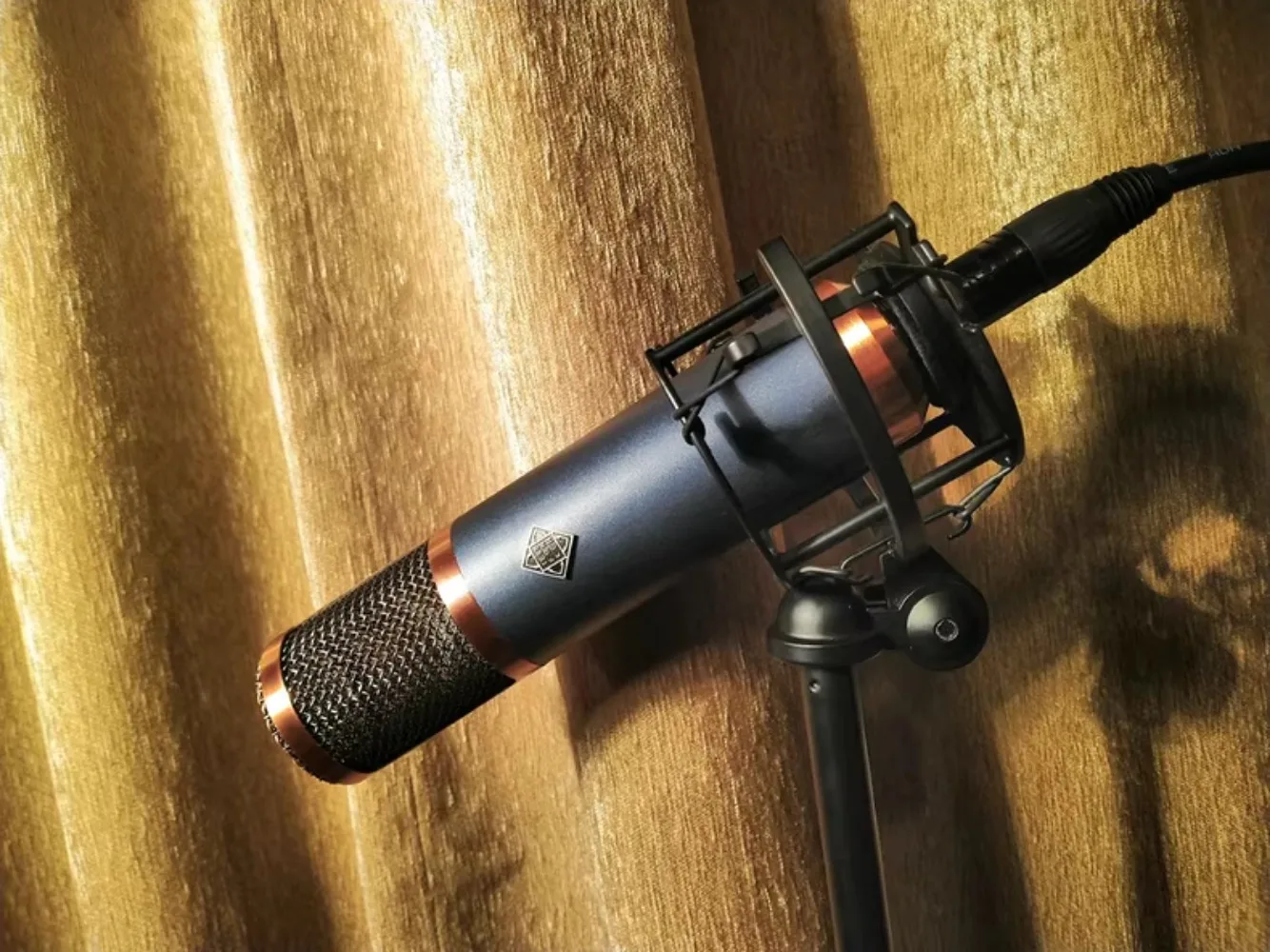 New High-end DIY professional 48V-driven TF51 tube microphone, suitable for professional recording studios and singing