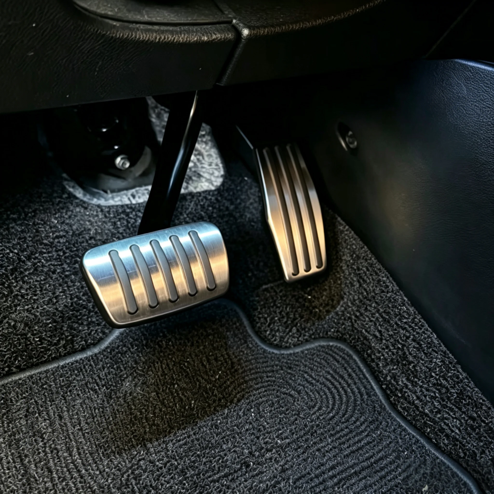 For Chevrolet Cruze 2009-2018 Malibu 2013-2018 Equinox 2018 Cadillac XTS XT5 2013-2018 Gas Brake Pedal Cover Pad Accessories