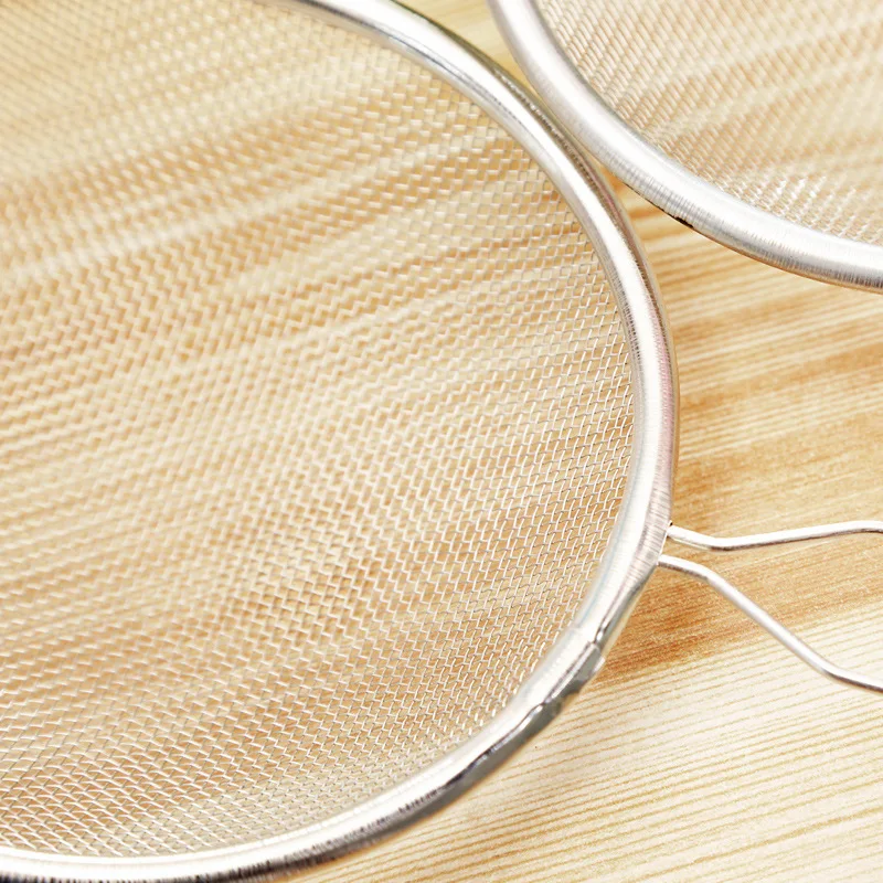 

1pc Stainless Steel Flour Sieve With Handle Kitchen Fine Mesh Strainer Flour Sifter For Baking Flour Sieve Sifter Baking Tool