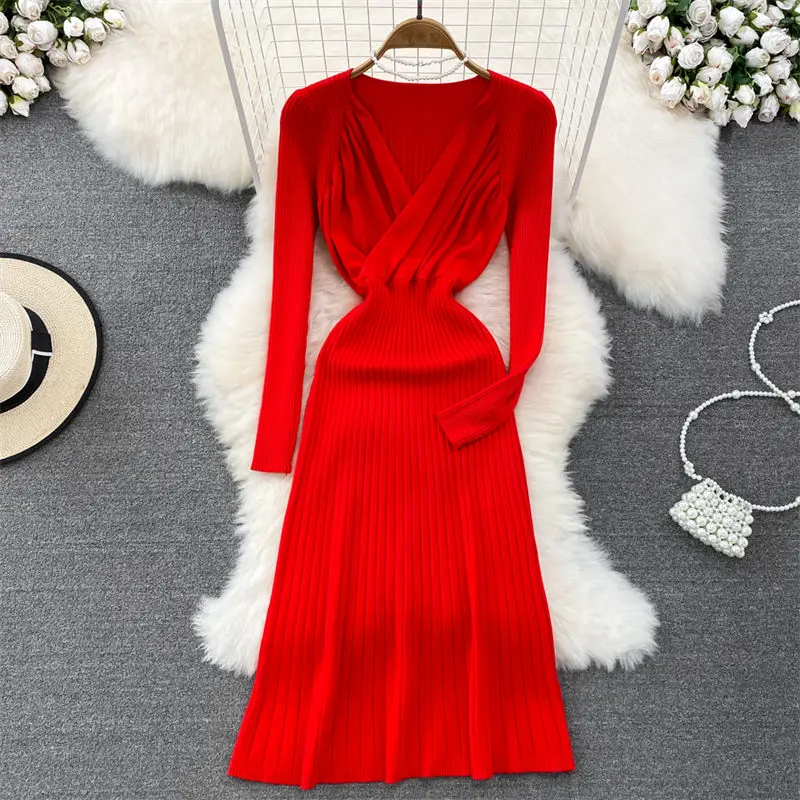 French Retro Temperament Long Sleeve V-Neck Pleated Slim A-Line Knitted Dress Women's AutumnWinter Sweater Bottoming Dress T1300