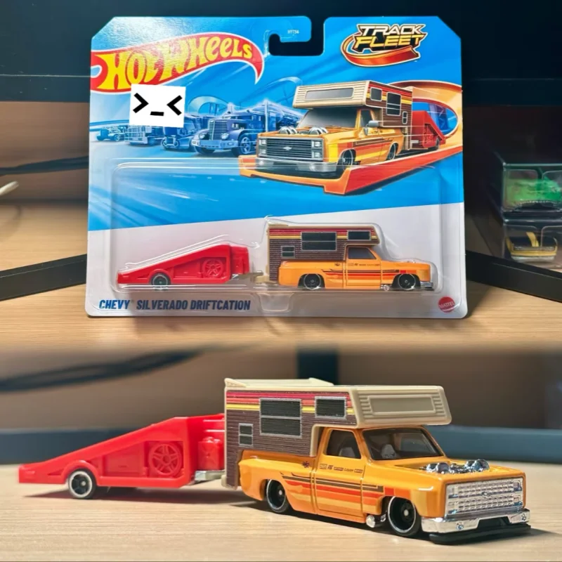 Hot Wheels Car TRACK FLEET Volvo 240 Drift Camper Chevy Silverado Driftcation 1/64 Modelo de Metal Fundido a Presión HYT56