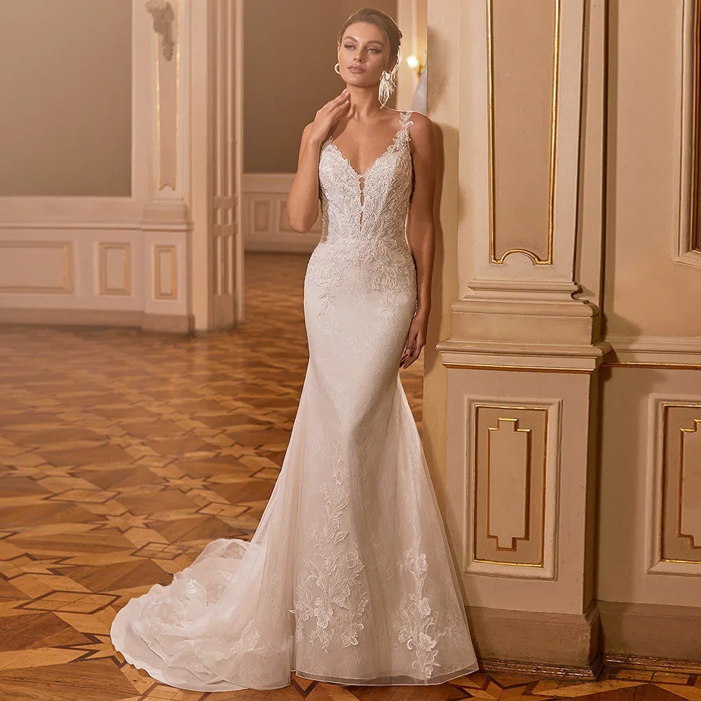 

On Zhu Customized Lace Mermaid Wedding Dresses Woman Bride V Neck Sleeveless Beading Applique Illusion Buttons Bridal Gown 2025