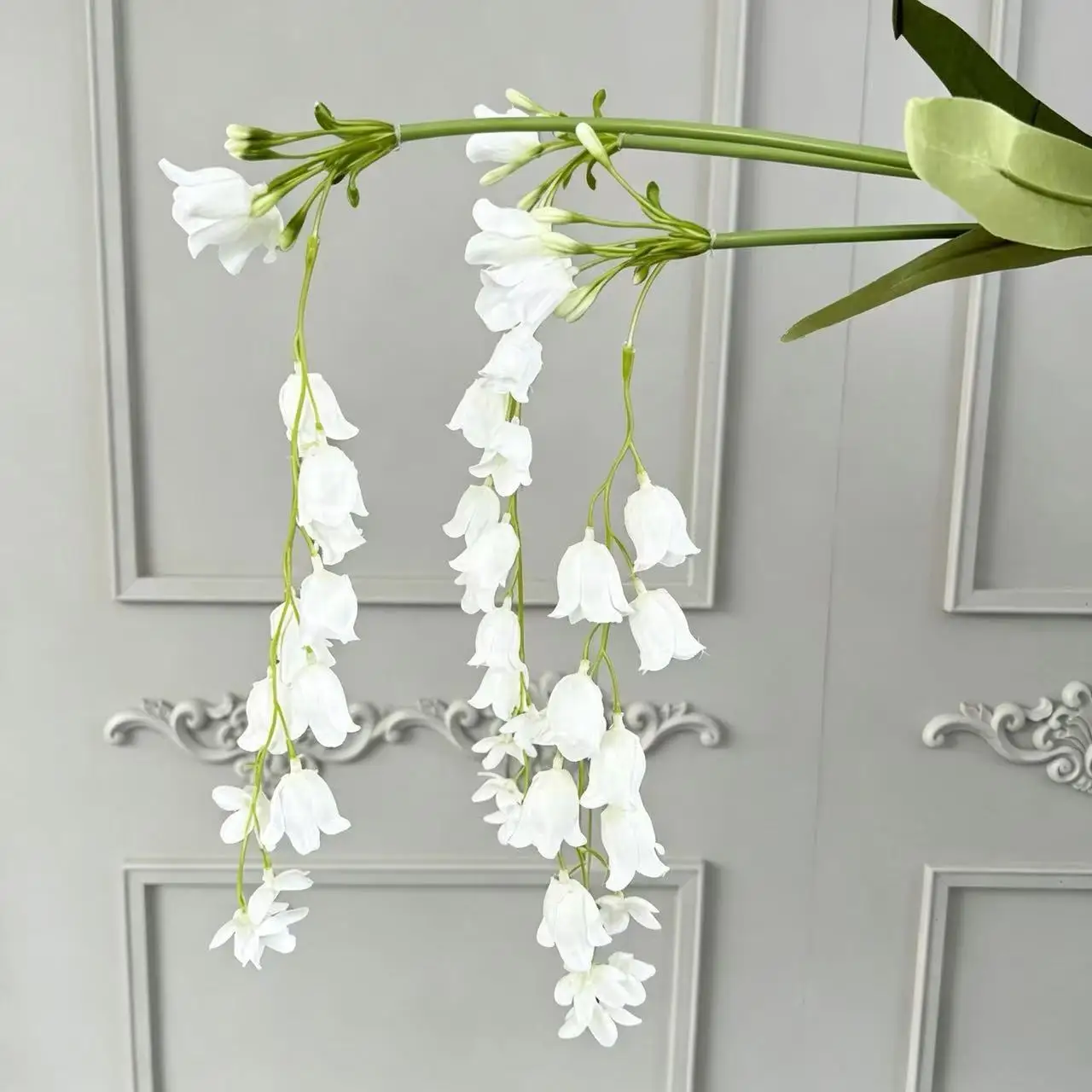5Pcs Artificial 108cm Wind Chimes Silk Flowers Branch Wedding Hall Wall Decor Road Guide Lily of The Valley Home Decor Layout