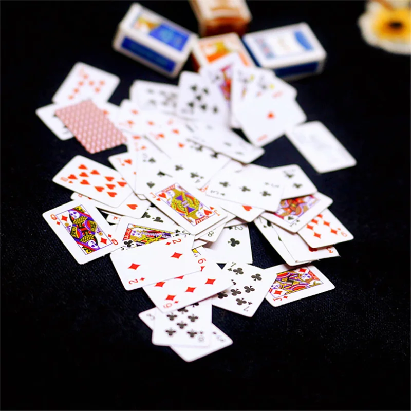 2Sets Mini Poker Playing Cards Random Funny Models Poler Cute Miniature Games 1:12 Doll Toys Decorative Dollhouse Accessories