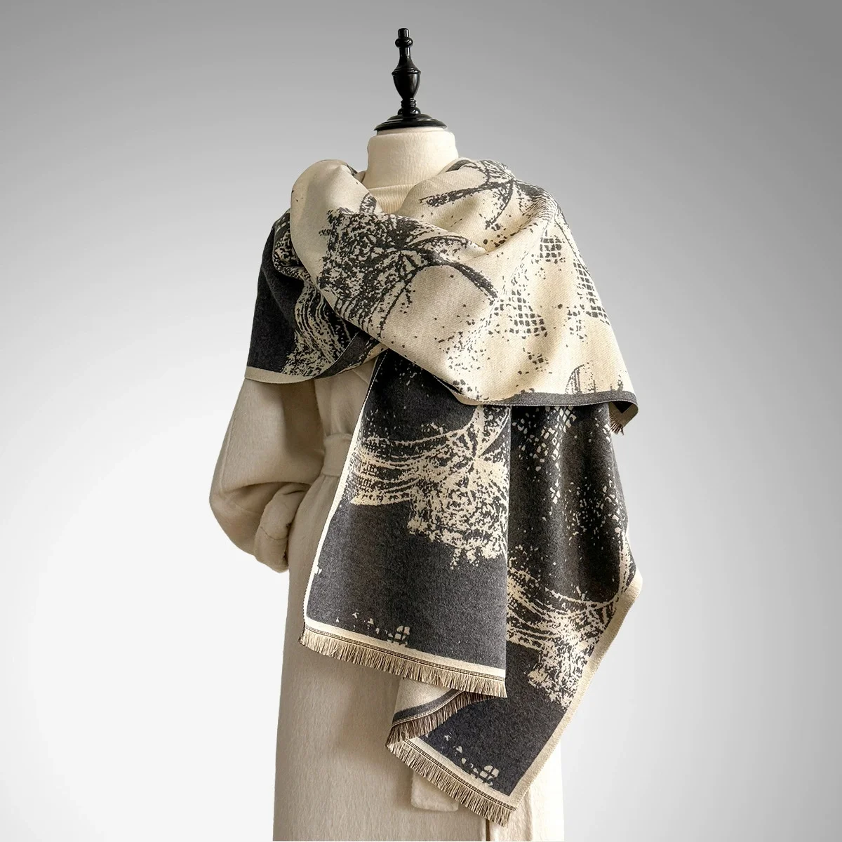 

Women's Floral Print Thick Jacquard Faux Cashmere Scarf - Warm Simple Fashion Shawl for Autumn & Winter