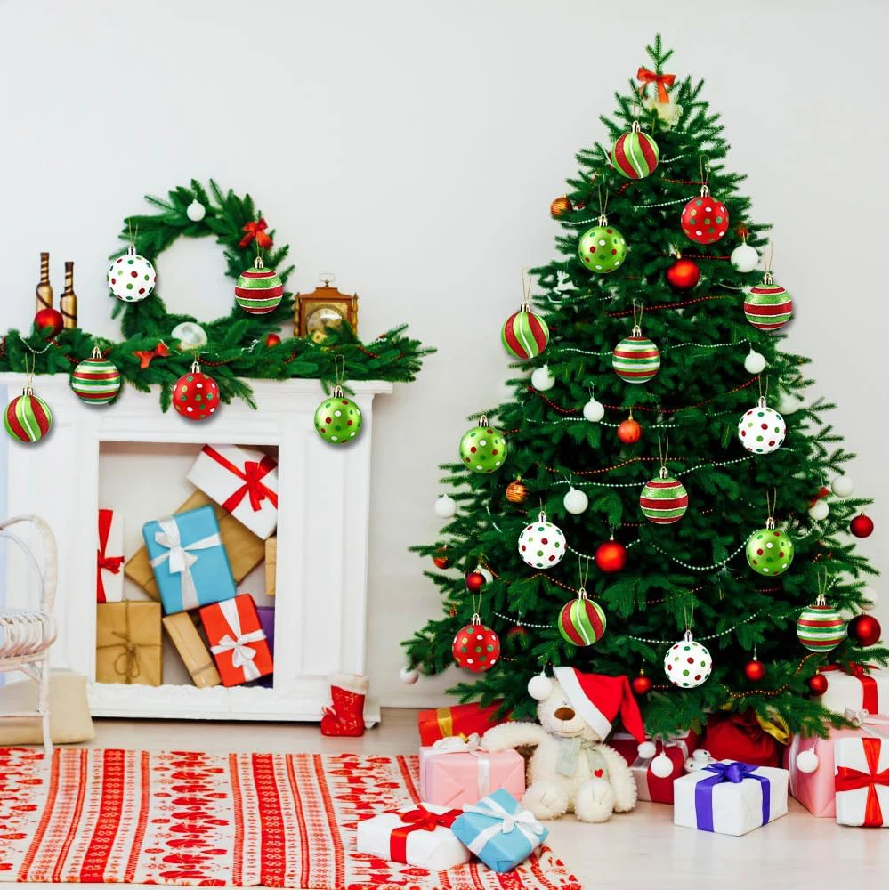 12 Christmas Ball Decorations 6.16 cm Shiny Hanging Christmas Balls for Tree Decoration Red Green Plastic Christmas Decorations view 5