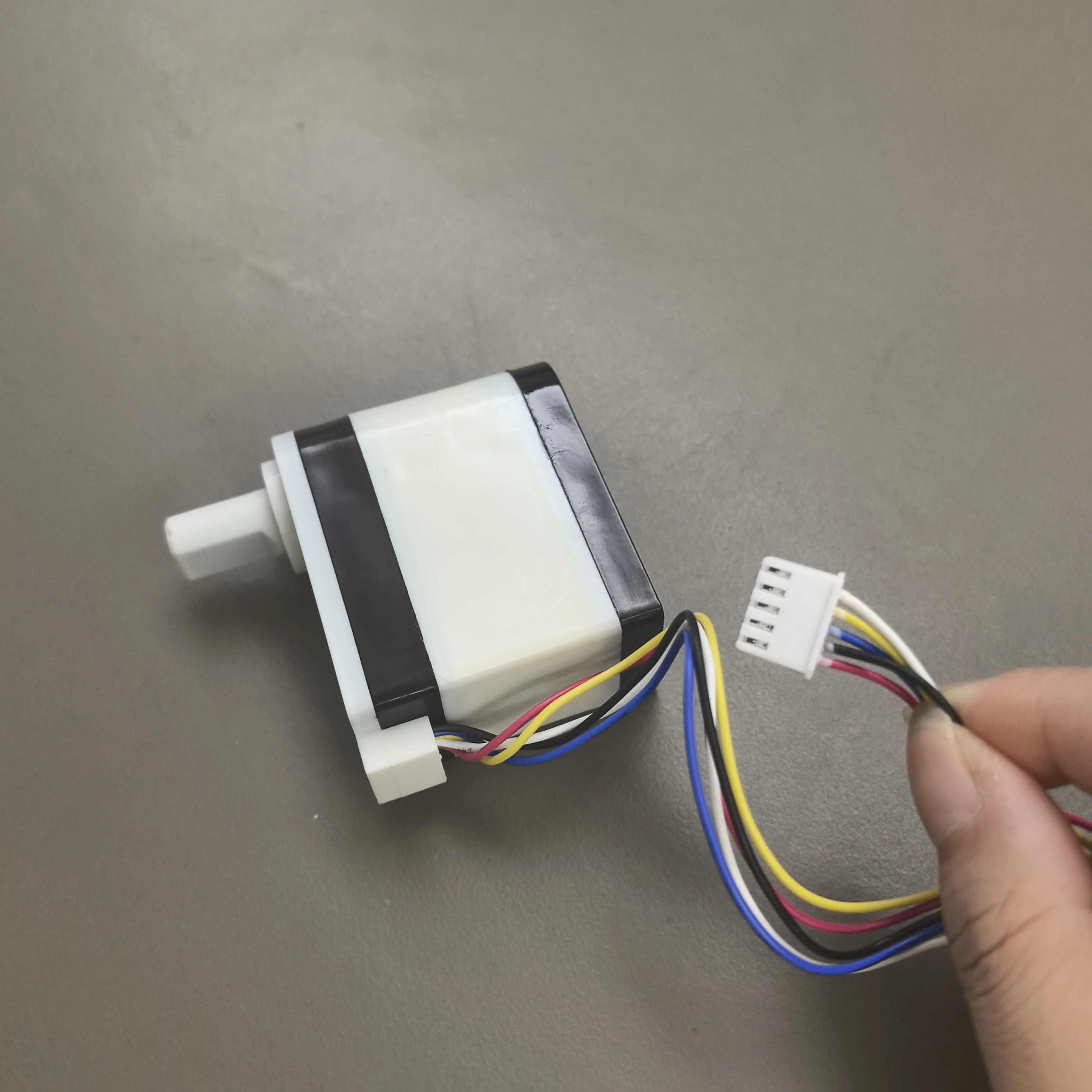 Aksesori Flip Peredam Listrik Toilet Cerdas