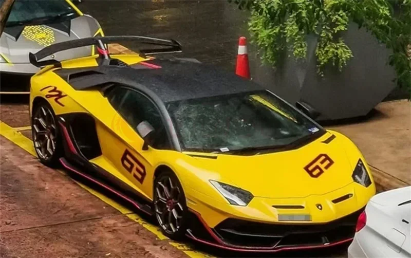 SVJ Style Carbon Fiber Body Kit For Lamborghini Aventador LP700 LP720 LP750 Car Bumper Front Bumper Rear Bumper