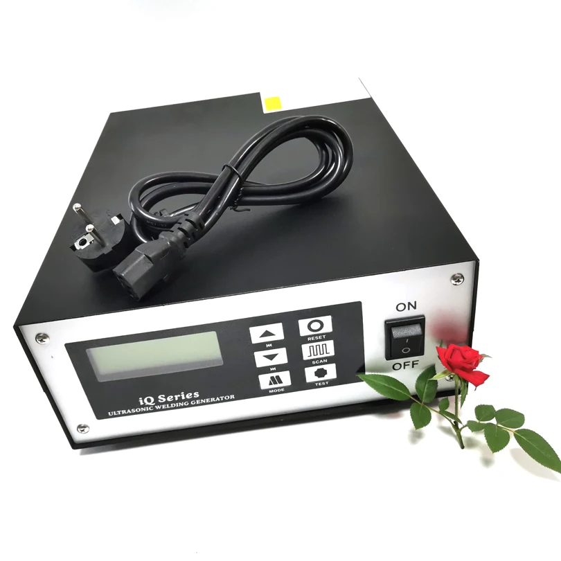 28KHZ 500W Ultrasonic Spot Plastic Welding Machine For Car Parts Welding