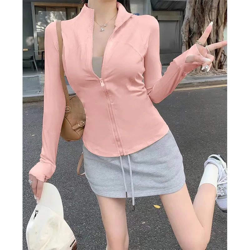 2024 New Yoga Coat Short Sports Jacket abbigliamento Fitness da donna dimagrante Body Sculpting Zipper Yoga Jacket Running cappotti sportivi