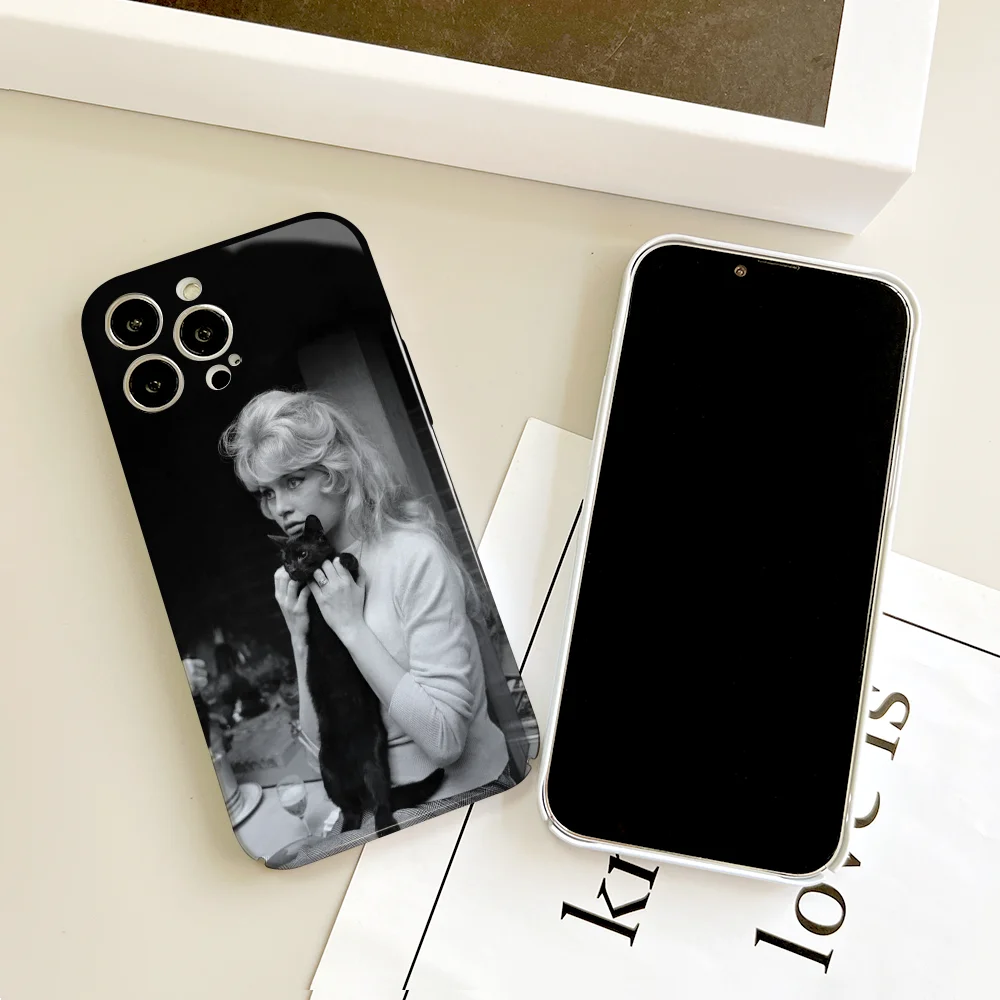 Custodia per telefono B-Brigit - Phone Cases Price recensione e prezzo