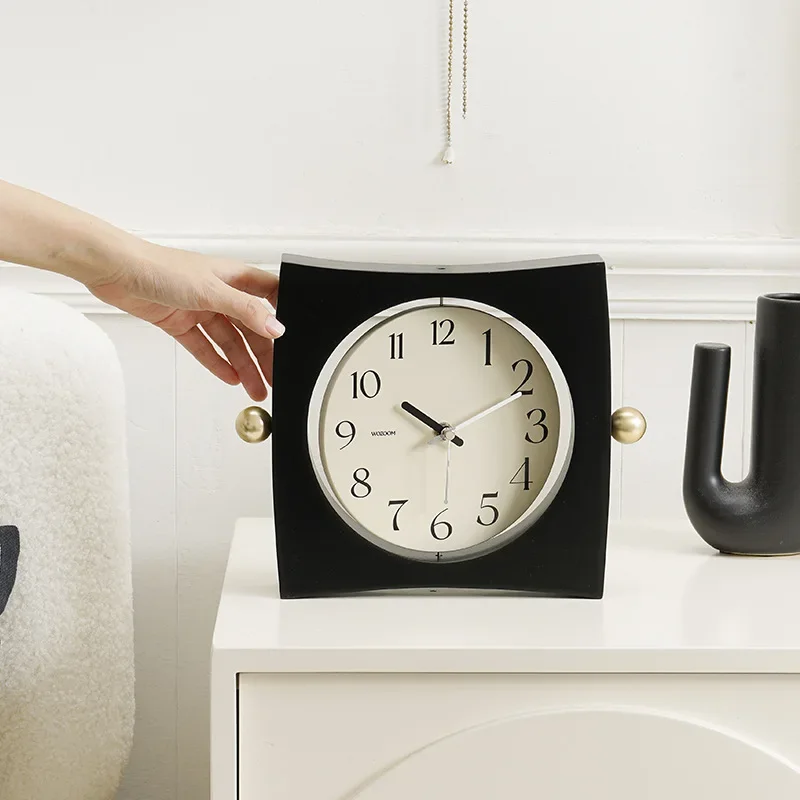 

Настольные часы в стиле ретро: легкие, роскошные, бесшумные, в скандинавском стиле, для спальни, кабинета, общежития, гостиной, домашнего декора.