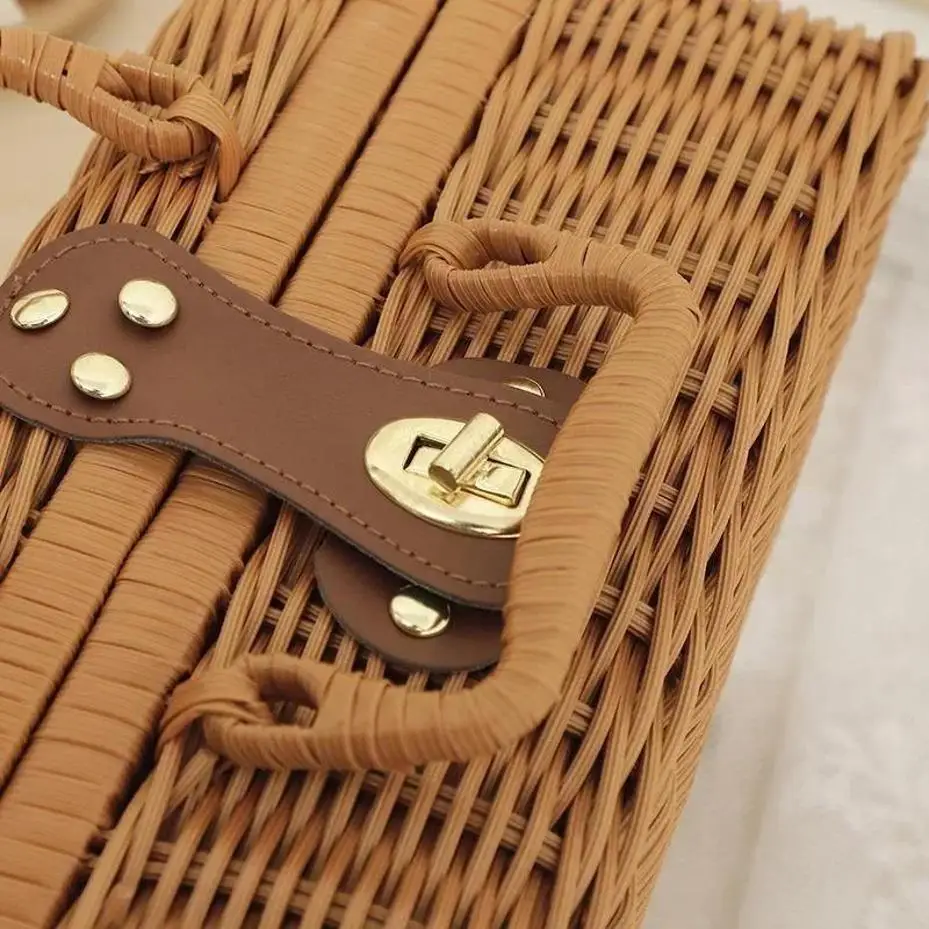 1 Pcs Rattan-like Finishing Box Woven Rattan Basket Retro Storage Box Decorative Props Suitcase With Hand Gift Box