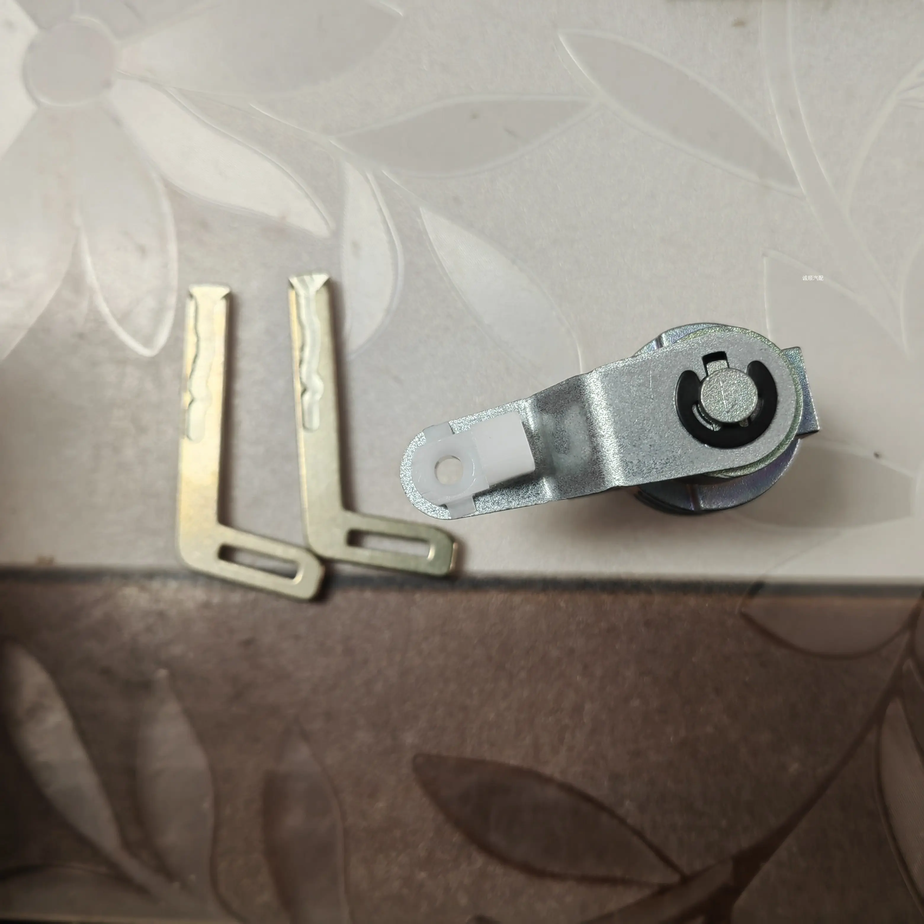 For ChangAn Deep Blue S07 Original factory front door lock cylinder with mechanical key