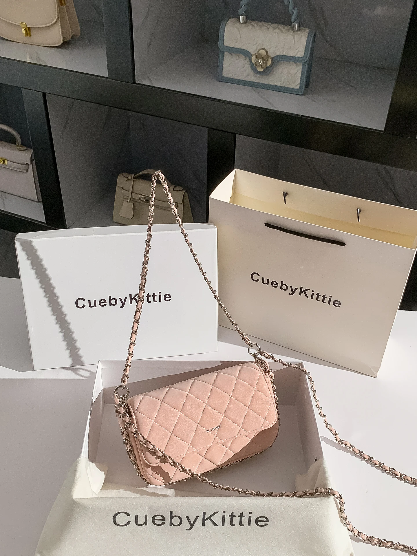 borsa-a-tracolla-da-donna-cueby-kittie-con-motivo-a-rombi-smerigliati-piccola-e-quadrata-nuova-collezione-2026-con-catena-singola