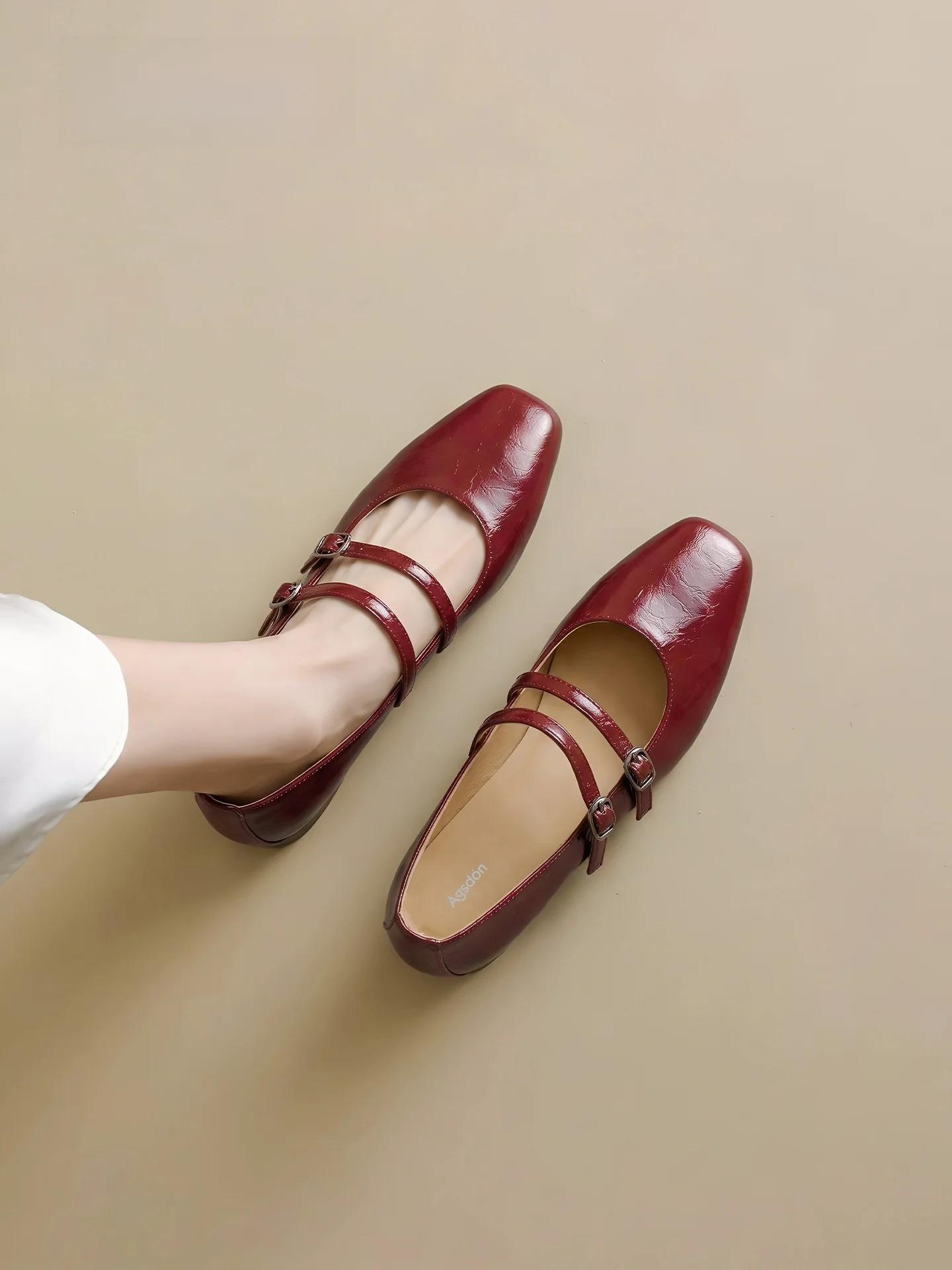 Red Mary Jane Ballet Flat Shoes for Women New 2026 Autumn Style Minimalist Design Velvet Leather round Toe Square Heel