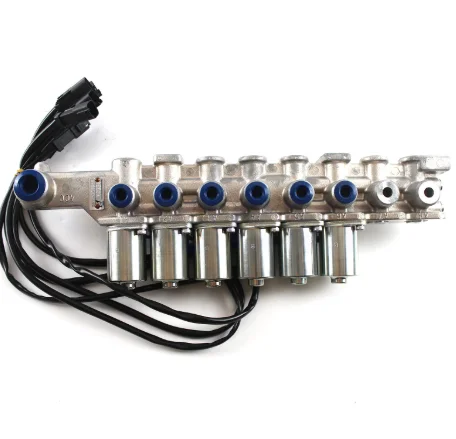 702-16-04250 PC200-7 PC200-8 Excavator Pilot Control Valve High Stability Hydraulic System Parts
