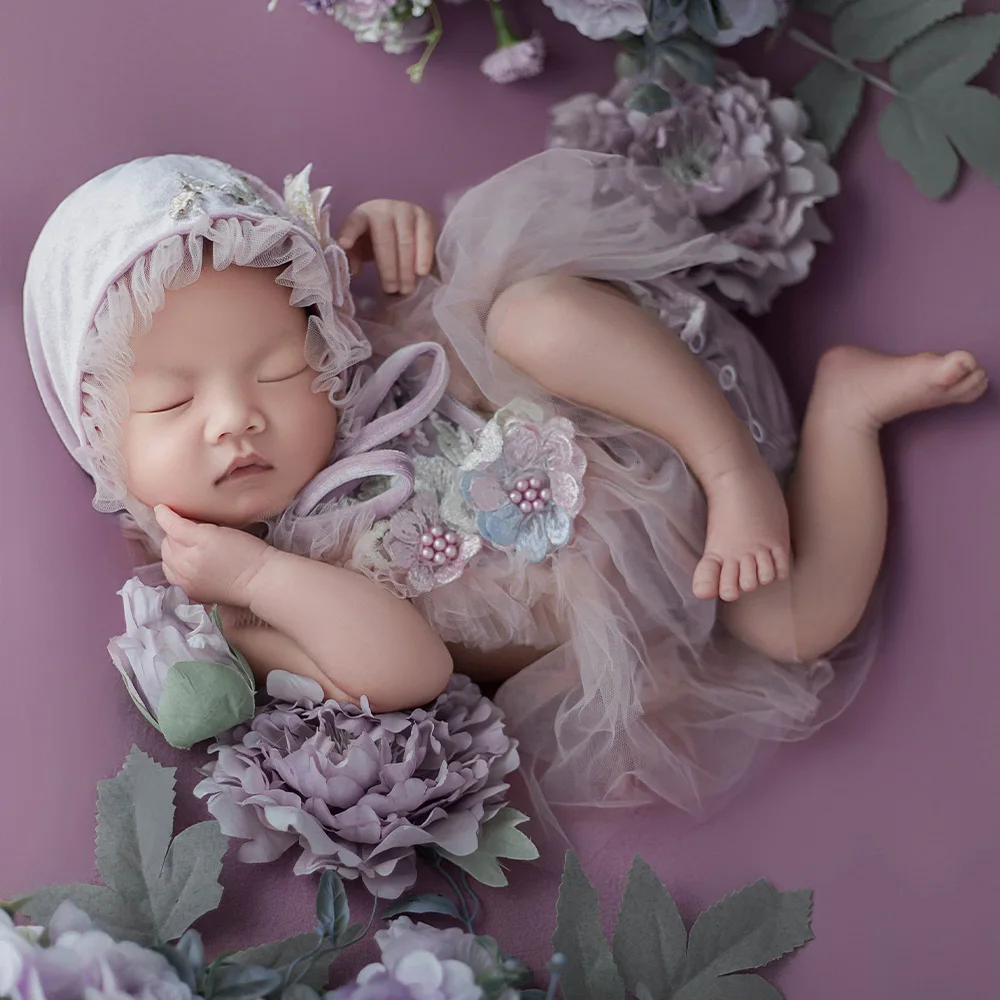 Baby Girl Newborn Photoshoot Outfits Purple Theme Set Lace Dress Floral Hats Photography Clothing Infant Photo Background Props