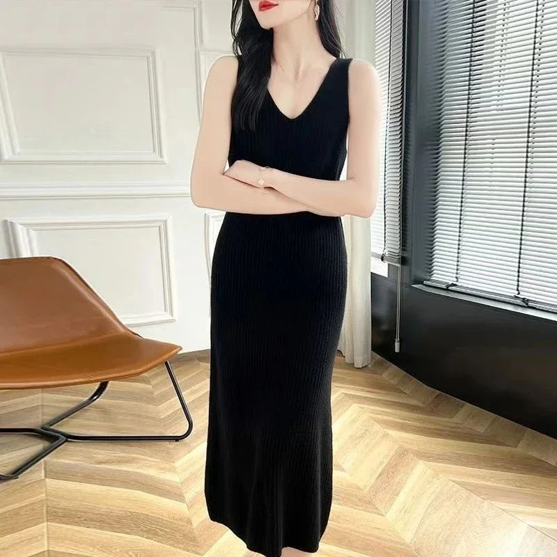 Abito lungo lavorato a maglia Solido scollo a V Primavera Autunno Nozioni di base Abiti semplici da donna Moda coreana Abiti senza maniche Mujer