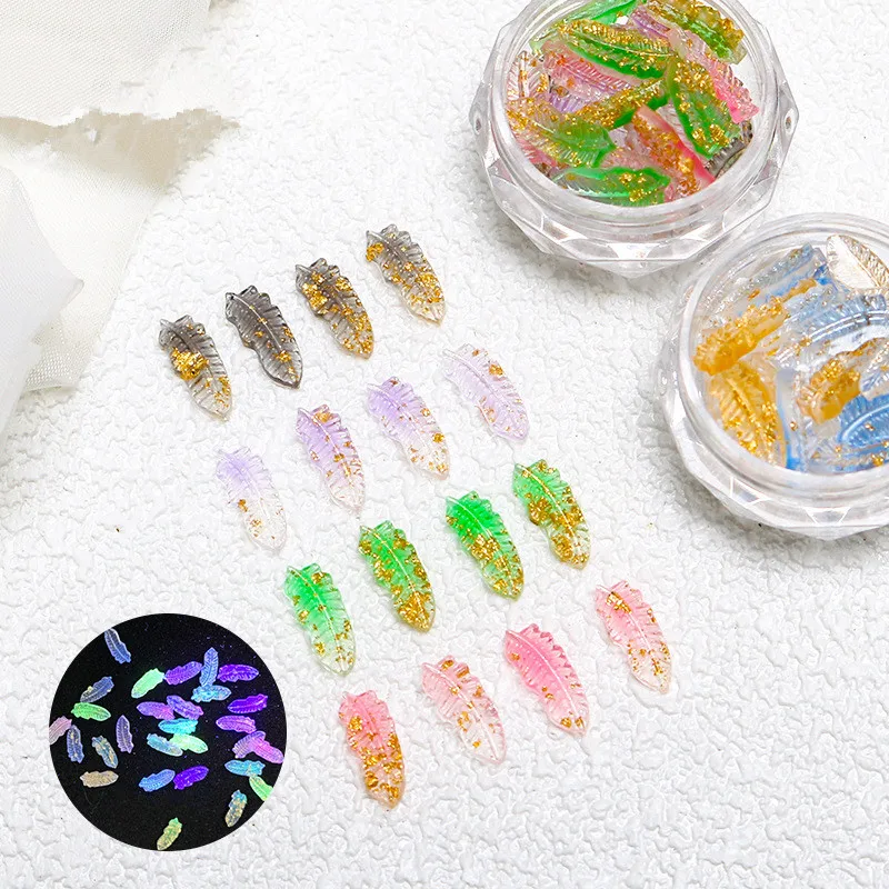 New Nail Art 50pcs Shredded Gold Feather Nail Accessories Gradient Leaves Glow-In-The Dark Nail Decoration Resin Nail Charms